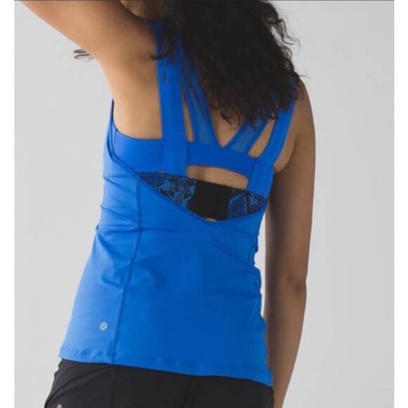 Lululemon Super Sport Tank in Pipe Blue Size 4 Built In Bra - Picture 8 of 9